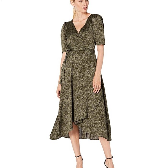 Bobeau wrap dress (cheetah print) - Picture 1 of 2